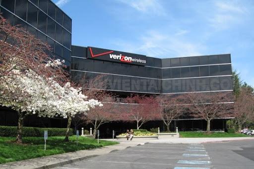 Tại sao nên chọn cổ phiếu của Verizon Communications Inc
