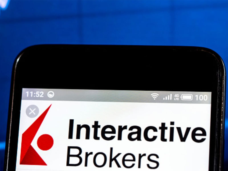 Các loại phí giao dịch sàn forex Interactive Brokers