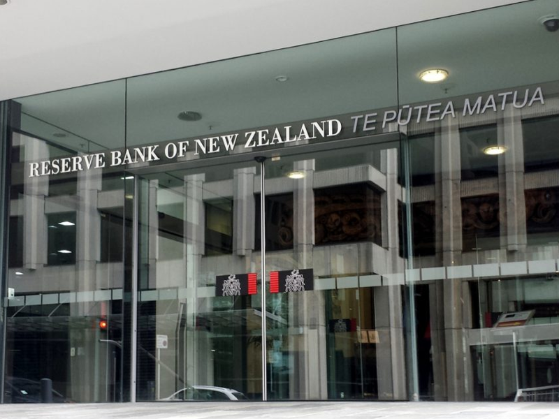 Chính sách tài chính và tiền tệ của New Zealand
